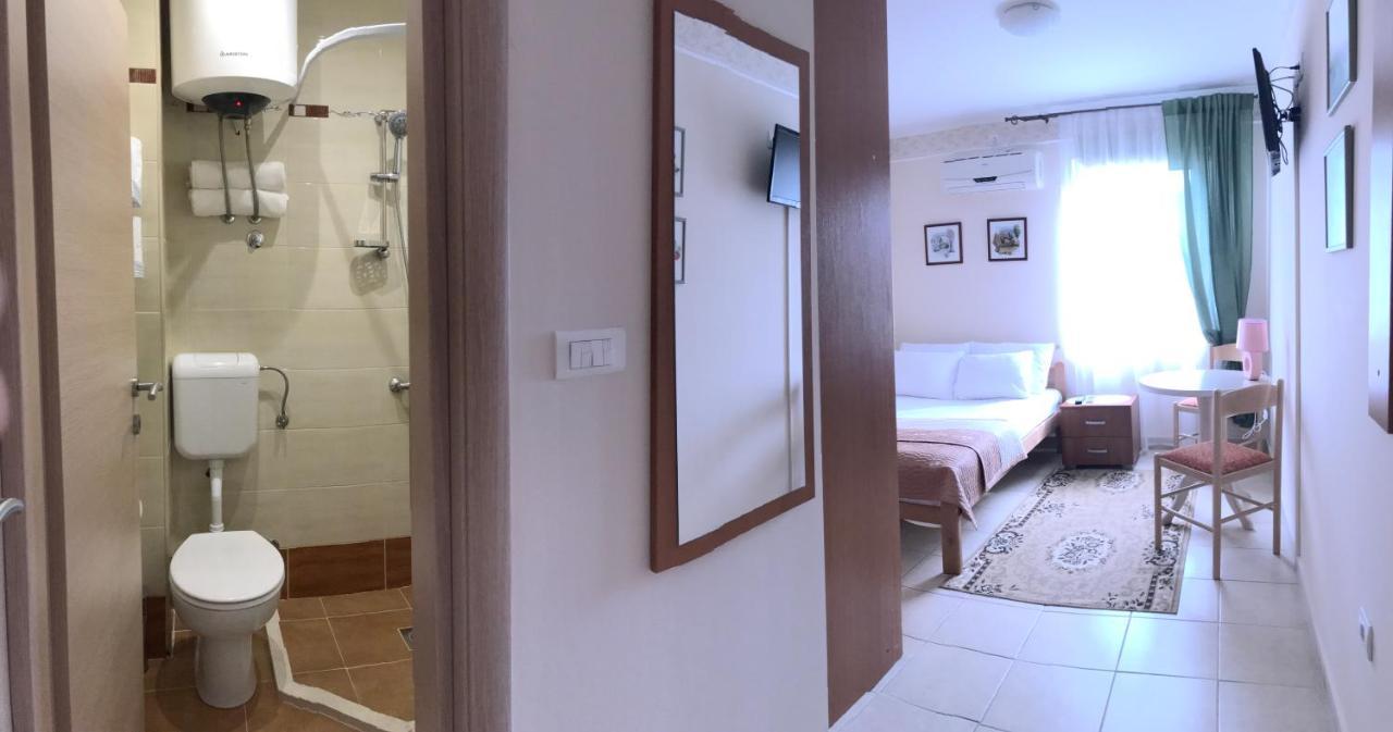 Villa Alla Bed And Breakfast Herceg Novi Bagian luar foto