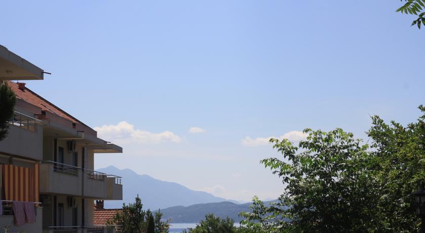 Villa Alla Bed And Breakfast Herceg Novi Ruang foto