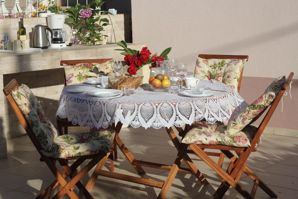Villa Alla Bed And Breakfast Herceg Novi Bagian luar foto