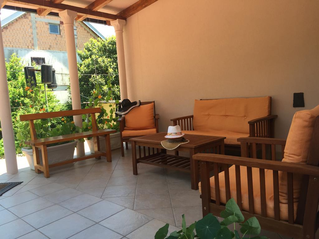 Villa Alla Bed And Breakfast Herceg Novi Bagian luar foto