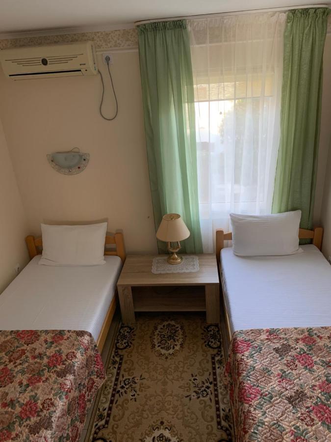 Villa Alla Bed And Breakfast Herceg Novi Bagian luar foto