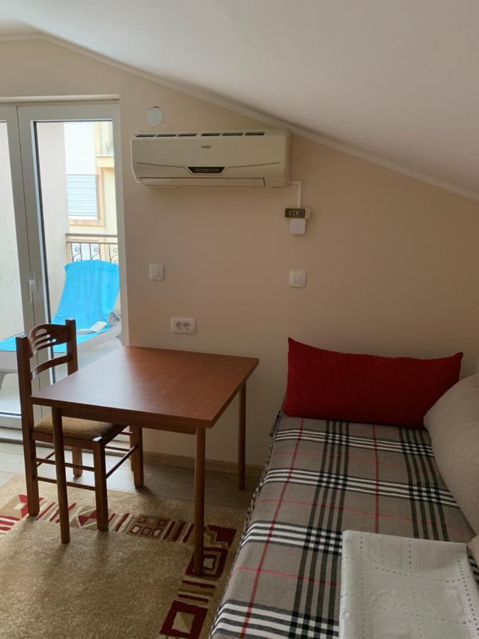 Villa Alla Bed And Breakfast Herceg Novi Bagian luar foto
